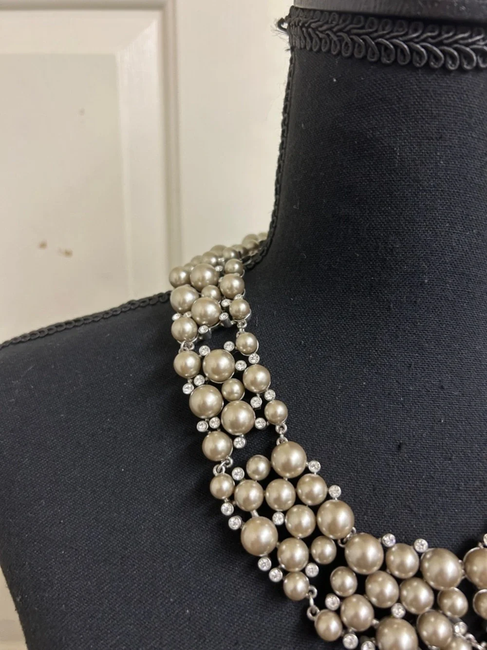J Crew Clear Rhinestone Crystals and Faux Pearls on a Silver Tone necklace - Picture 2 of 9